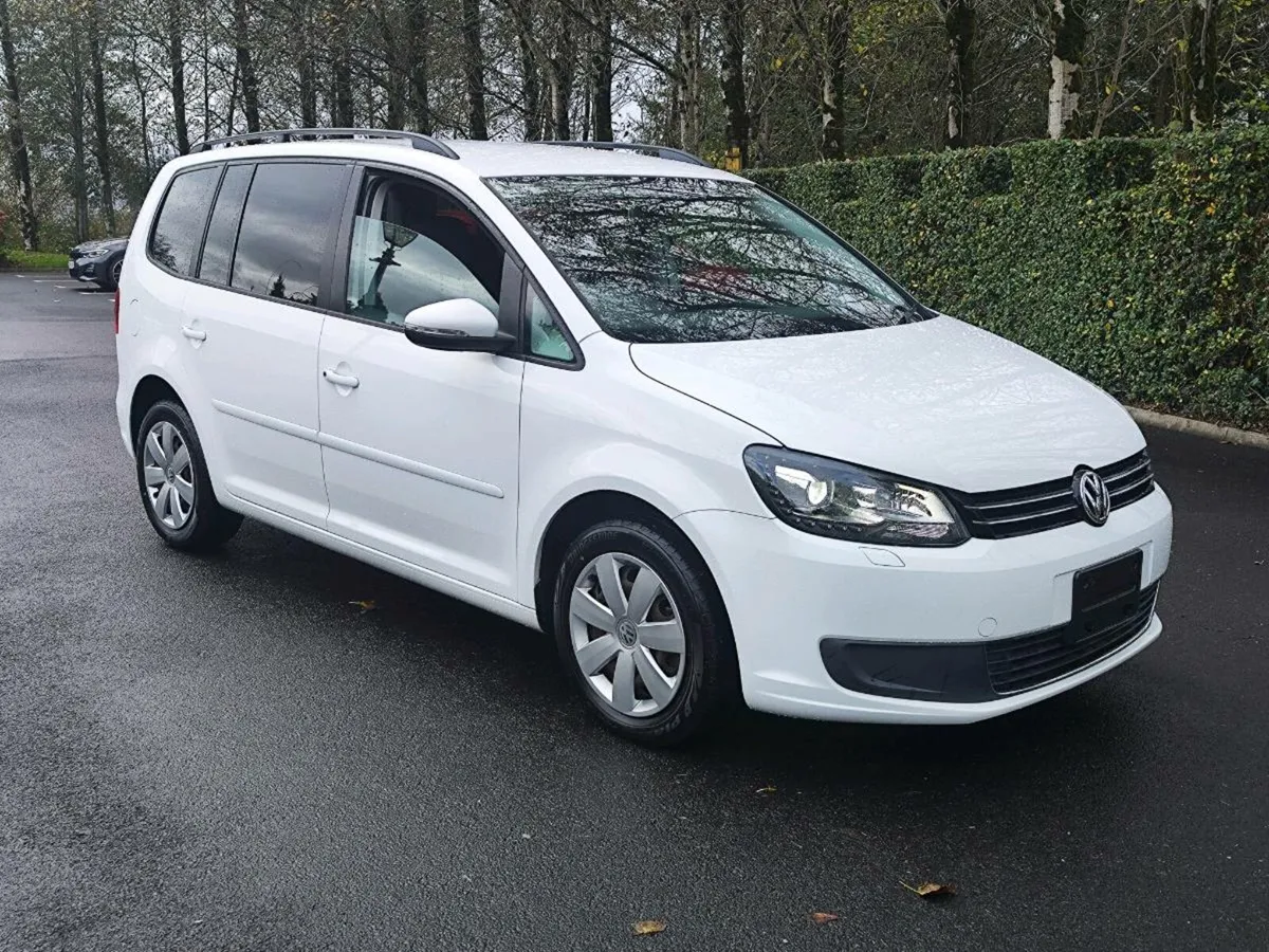 VW Touran 7 Seater 1.4TSI Automatic - Image 2