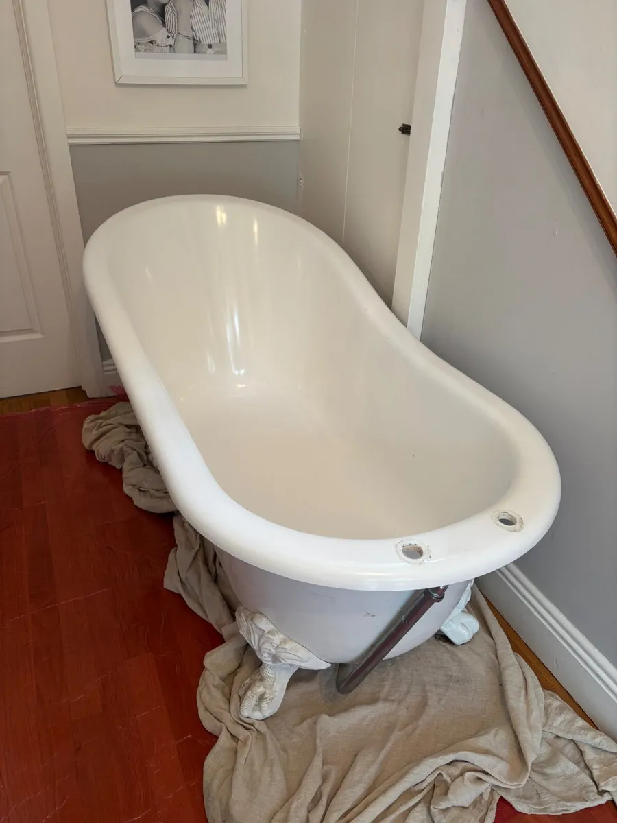 Victorian-style free-standing Bath - Image 4