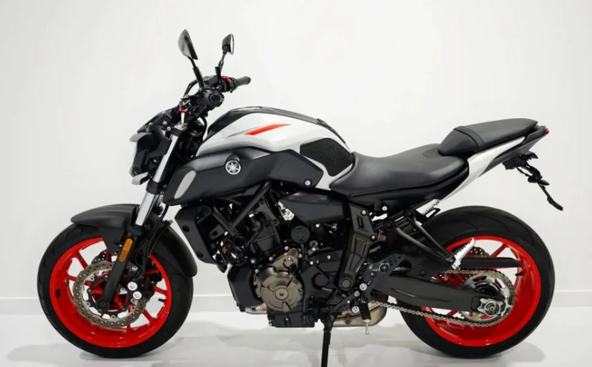 Yamaha MT07 - Image 4