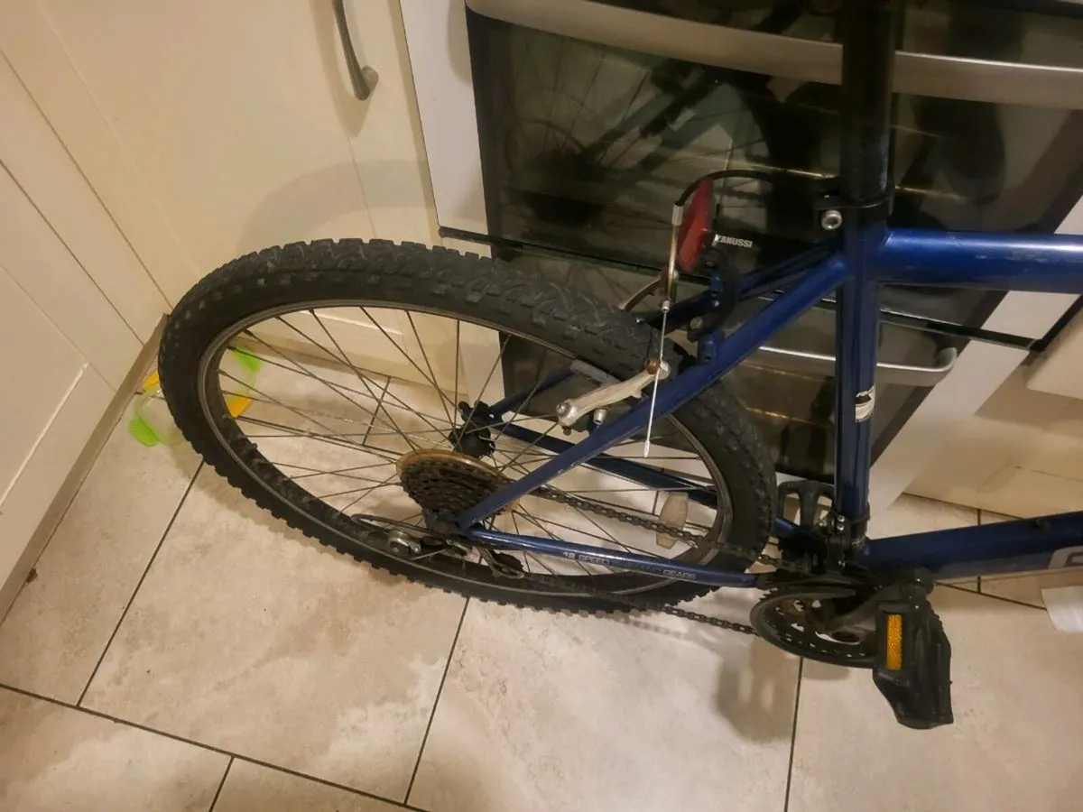 Mountain bike - Image 2