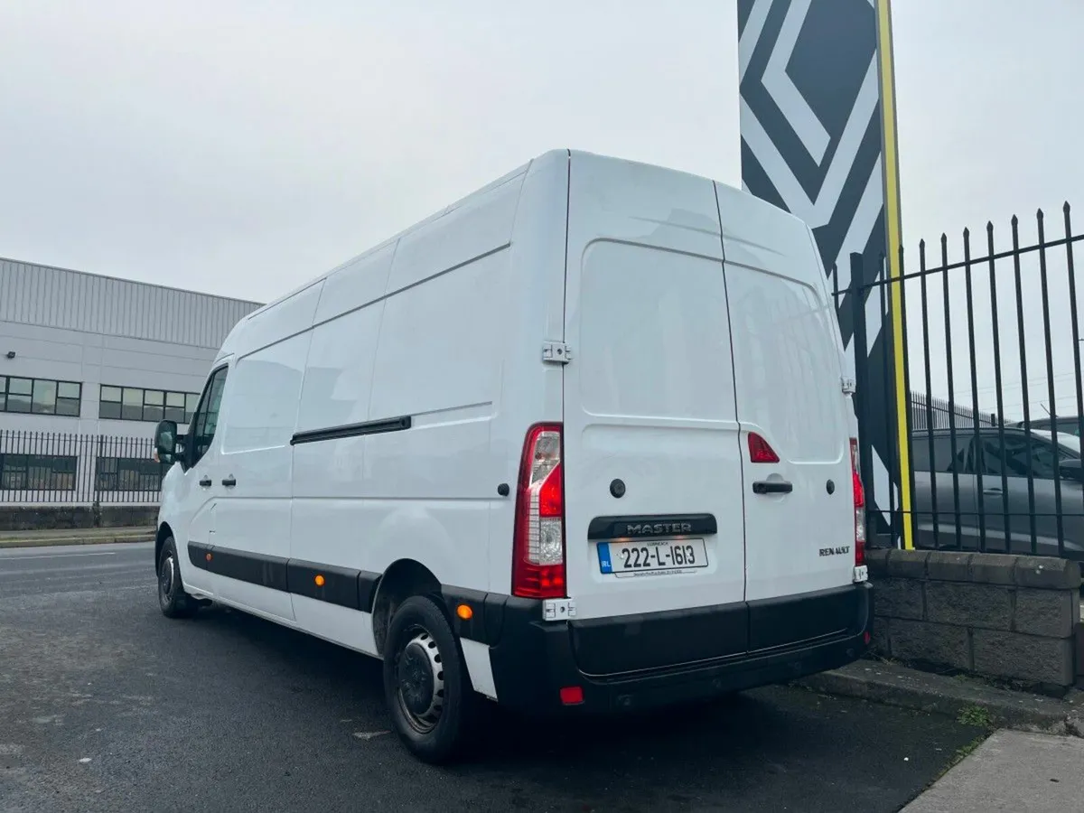 Renault Master FWD LM35.135 Business Coming next w - Image 3
