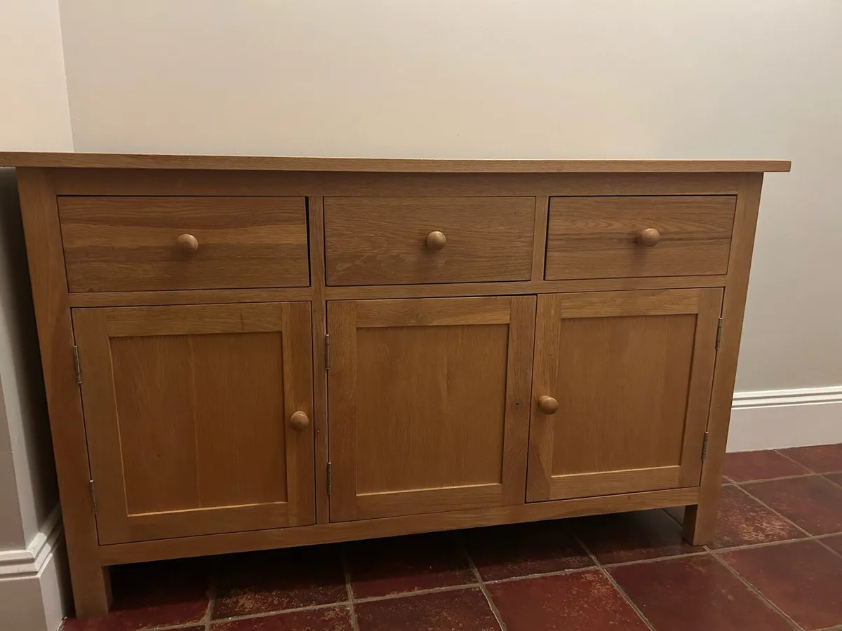 Oak sideboard - Image 2
