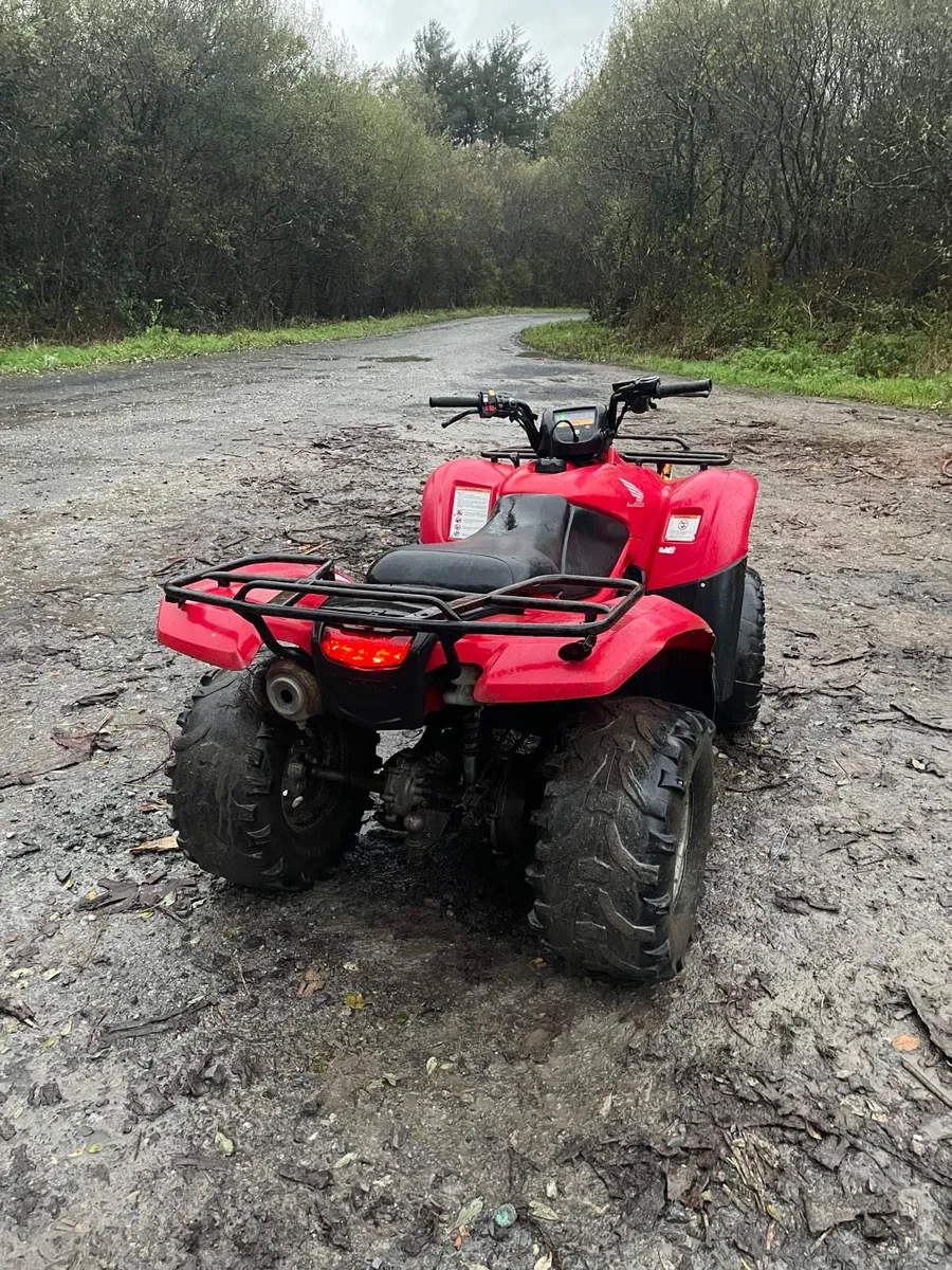 Honda 420 !new back axle! Selectable 2nd/4wd - Image 3