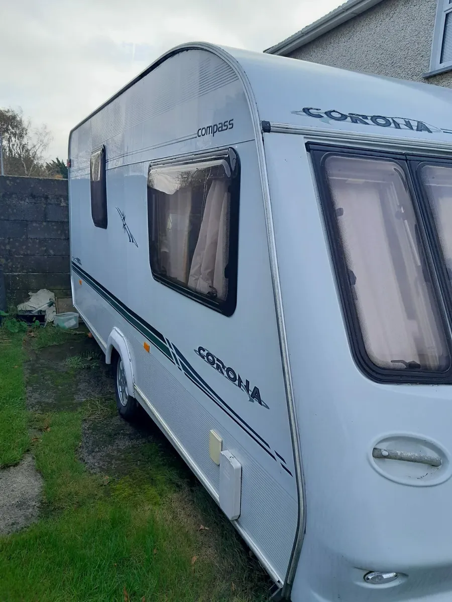 Compass Corona caravan mint condition - Image 4