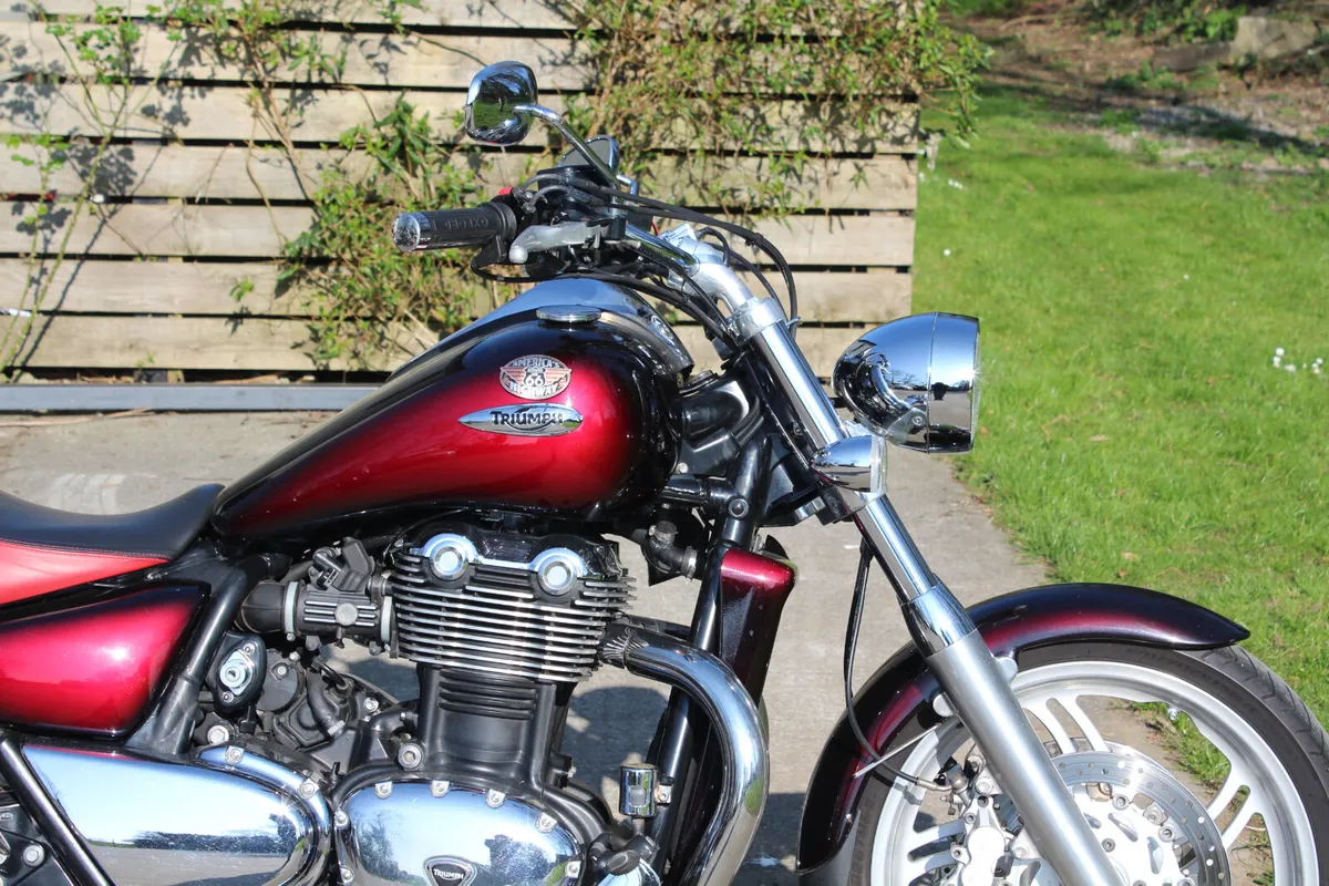 2010 Triumph Thunderbird 1600 - Image 3