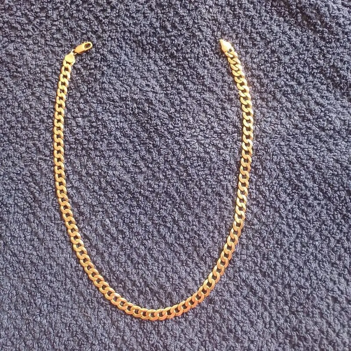 9K Solid Gold Curb Necklace - Image 1