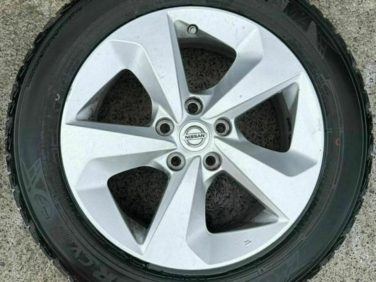 Nissan Centre Caps -FREE POST - Image 3