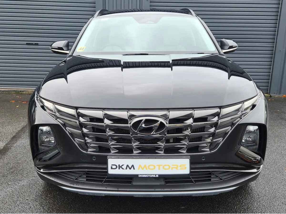 Hyundai Tucson EXECUTIVE PLUS 5DR - Image 2