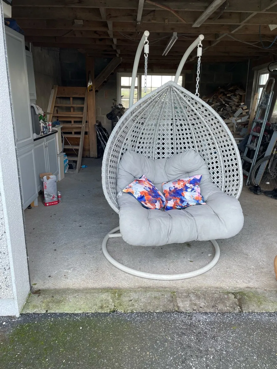 Double seated swing egg chair - Image 3