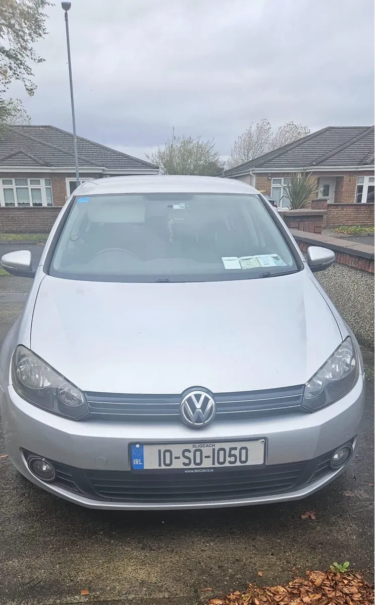 Volkswagen Golf 2010 1.6 TDI - Image 2