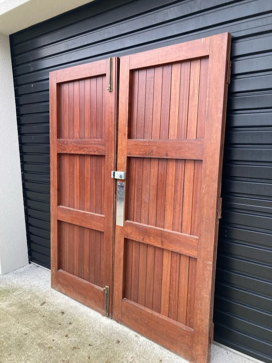 Teak doors - Image 2