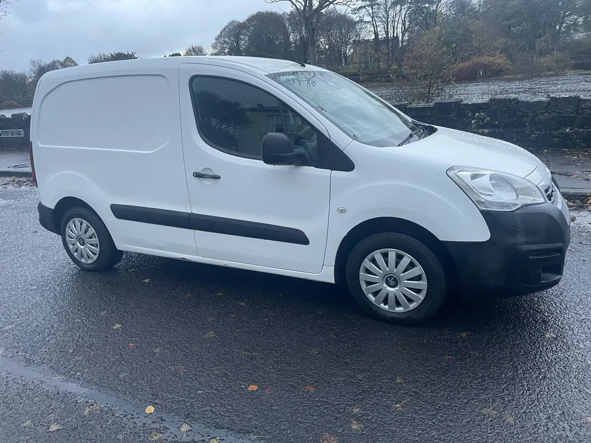 172 Peugeot Partner 1.6Diesel 3 Seather Doe 04,26 - Image 1