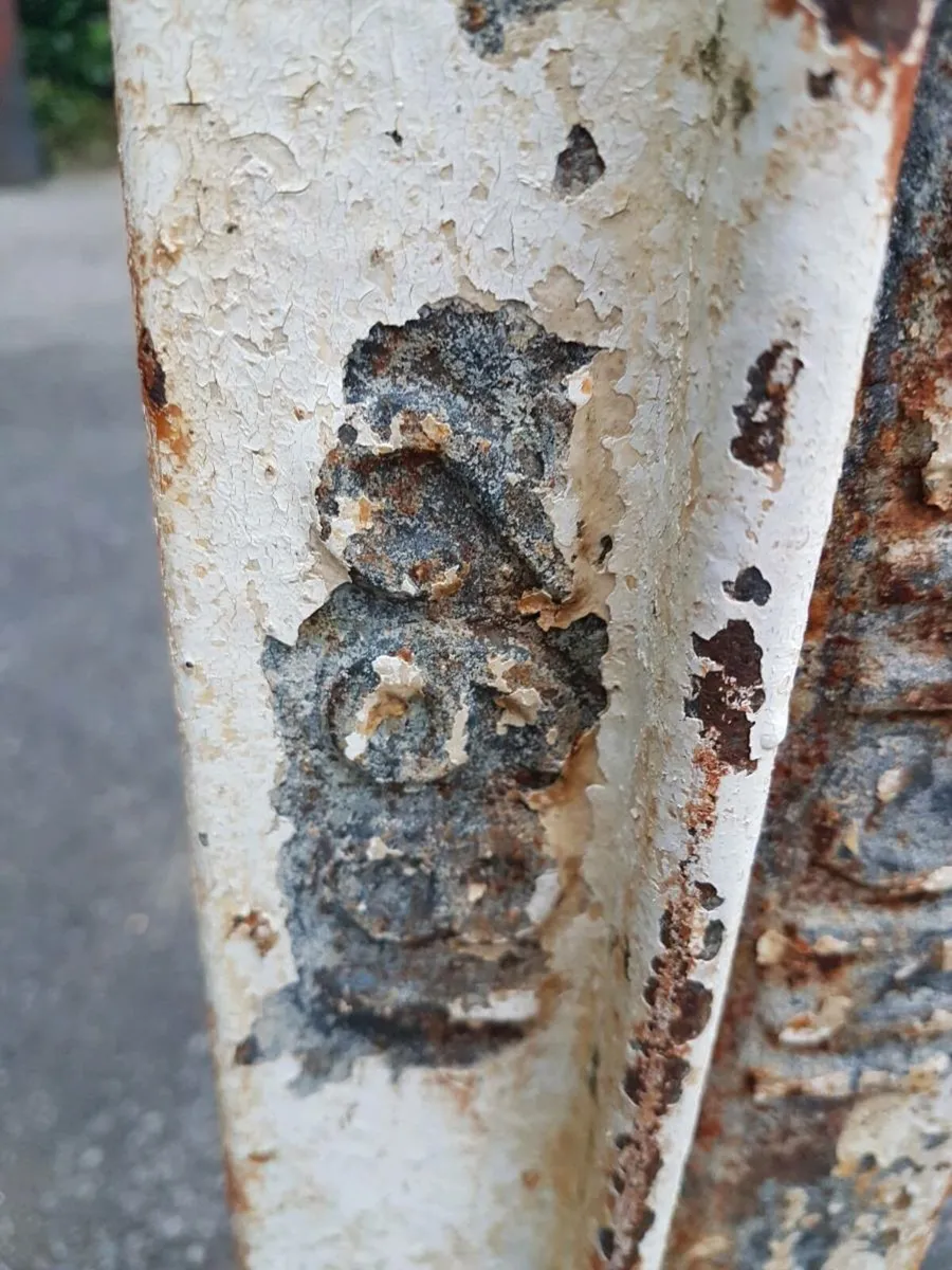 Old railway line marker - Image 3