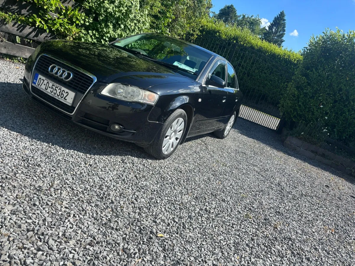 Audi A4 b7 - Image 1