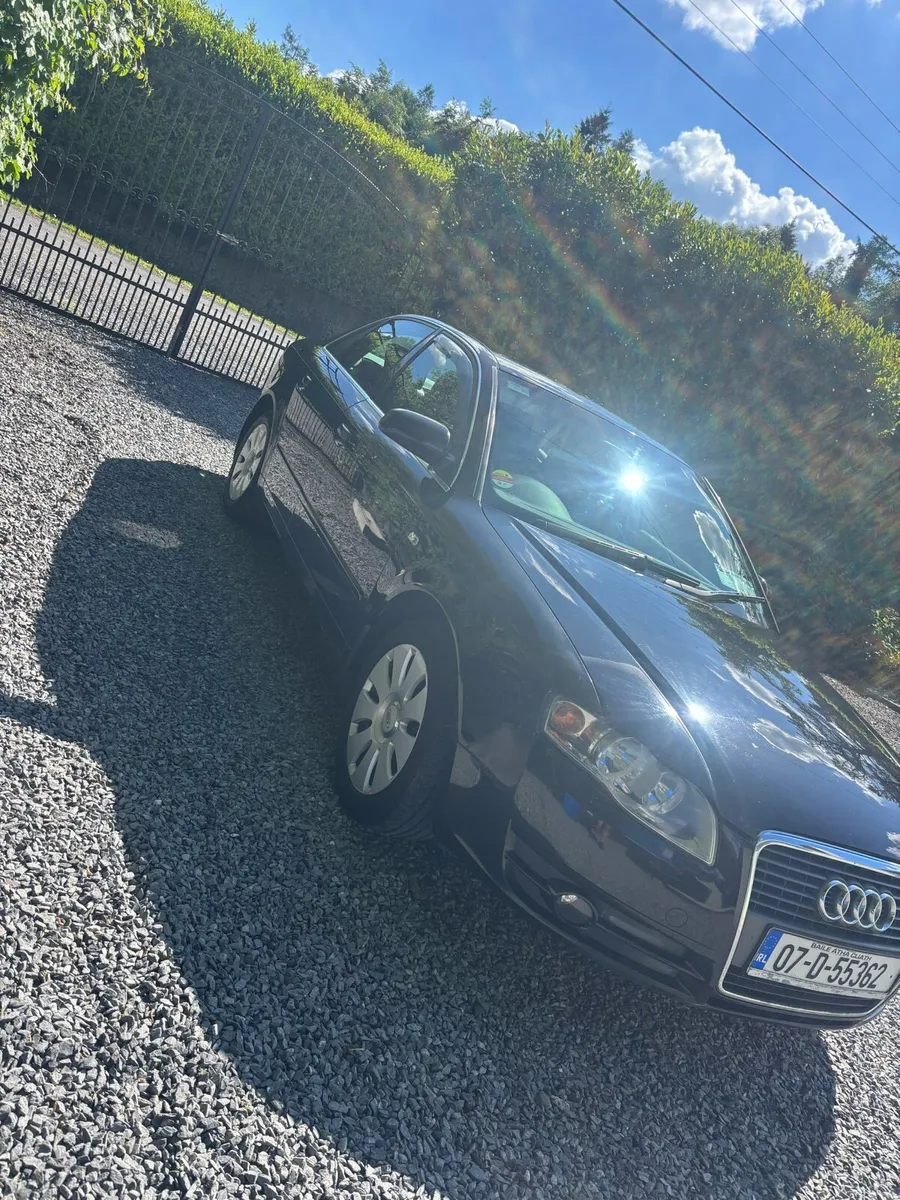 Audi A4 b7 - Image 2