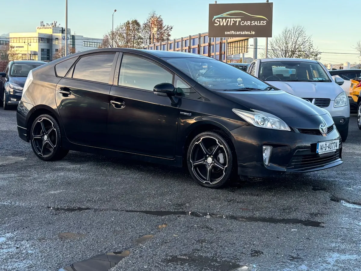 2014 Toyota Prius 1.8 VVT-I Nct 08/26 - Image 2