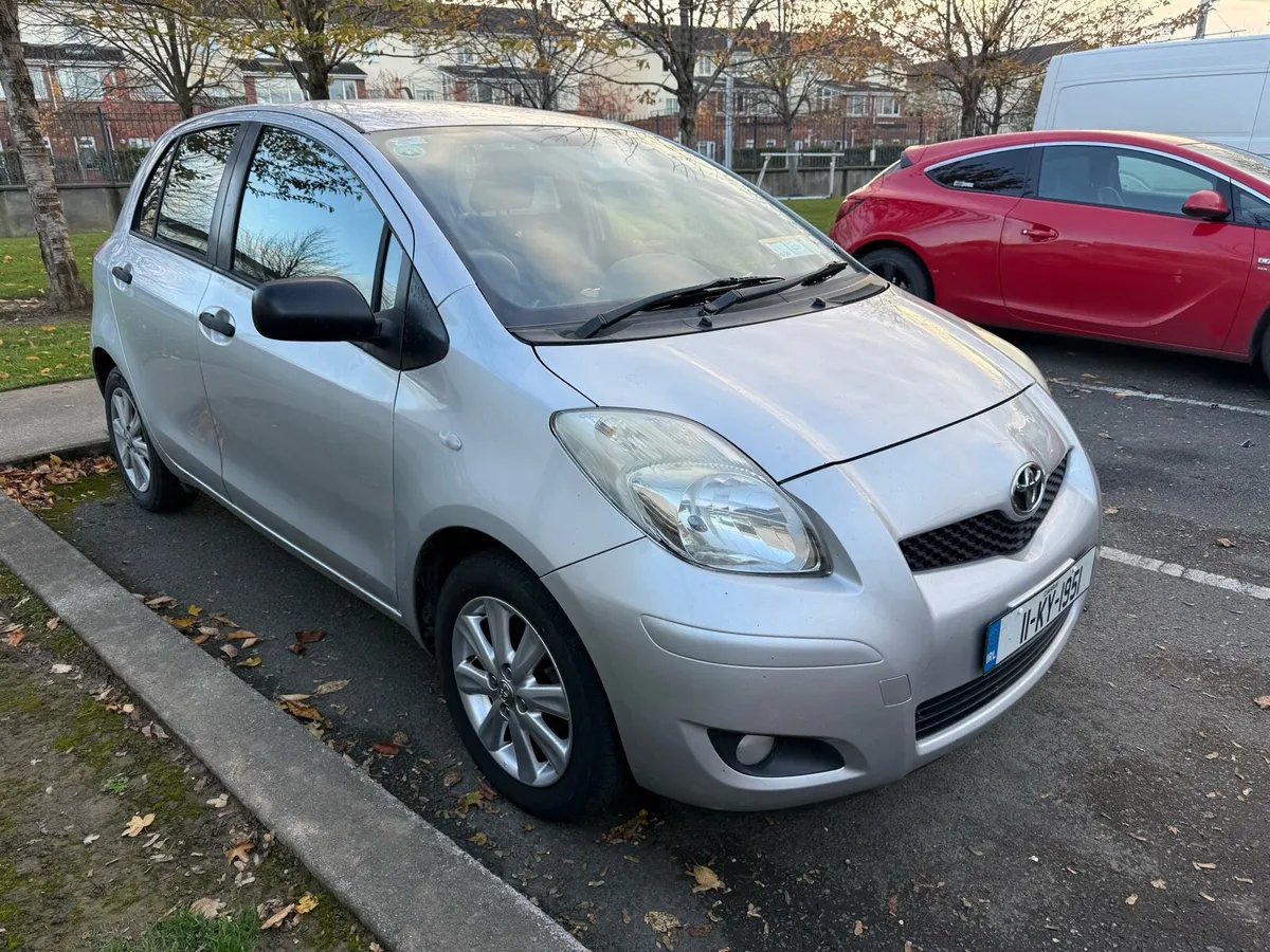 2011 Toyota yaris low km new test - Image 2