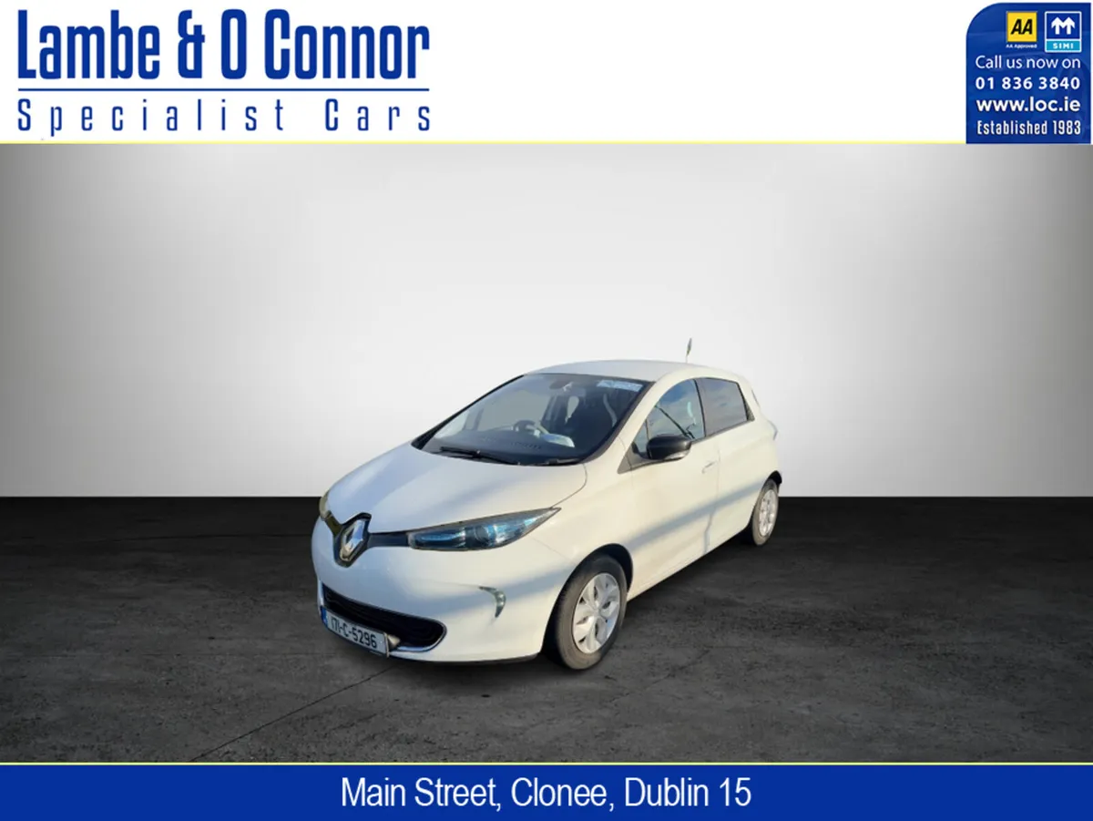 Renault Zoe EXPRESSION *** SAT NAV *** VERY LOW KM - Image 4