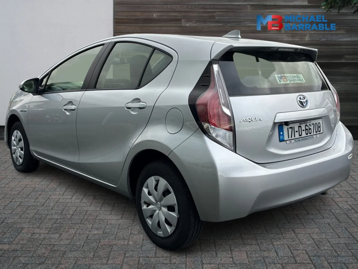 Toyota Aqua 1.5L Petrol Hybrid Automatic - Image 4
