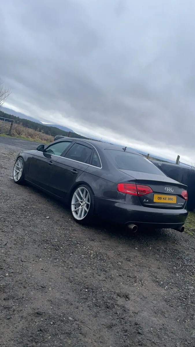 Audi a4 b8 - Image 2