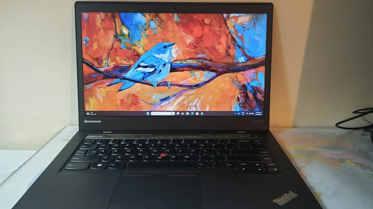 Lenovo ThinkPad X1 Carbon Gen 2 i5 8/120GB SSD Lap - Image 1