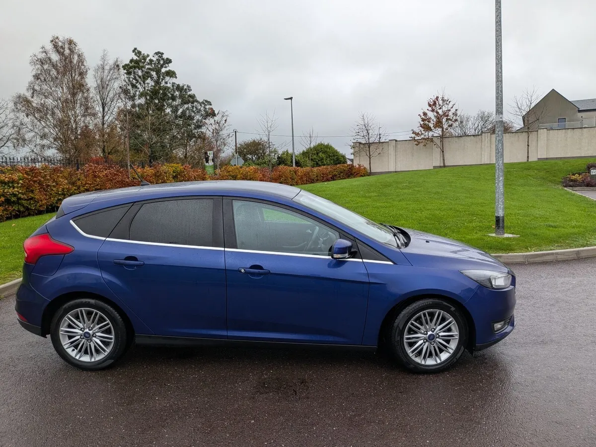 172 Ford Focus 1.5 TDCI ZETEC 95 BHP 5DR - Image 3