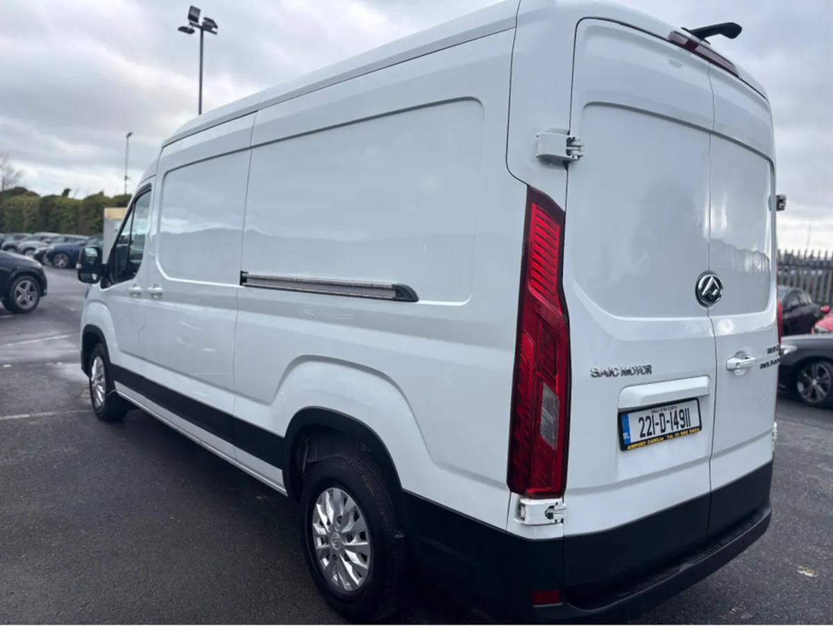 Maxus DELIVER 9 FWD LH PANEL VAN 4DR - Image 3