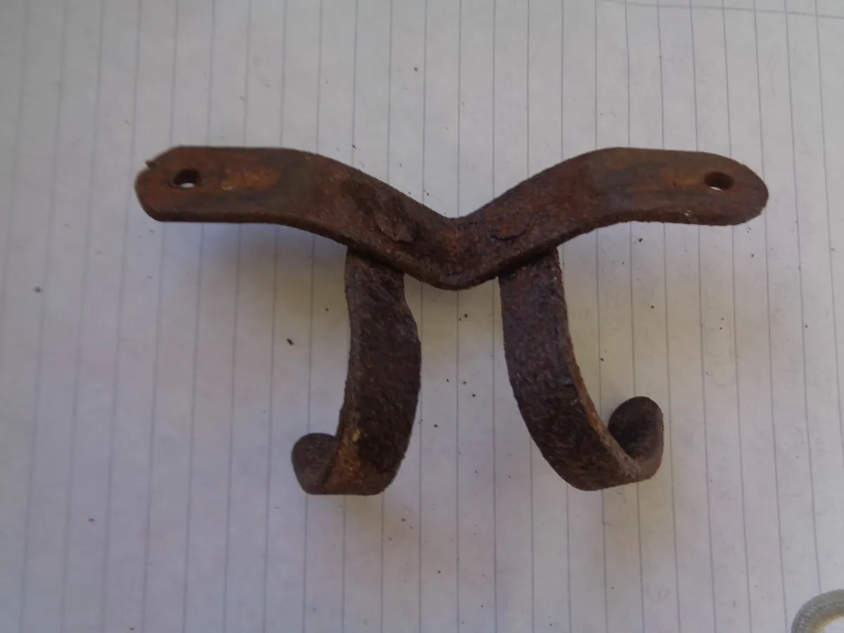 Vintage Double Metal Hook for Sale - Image 2