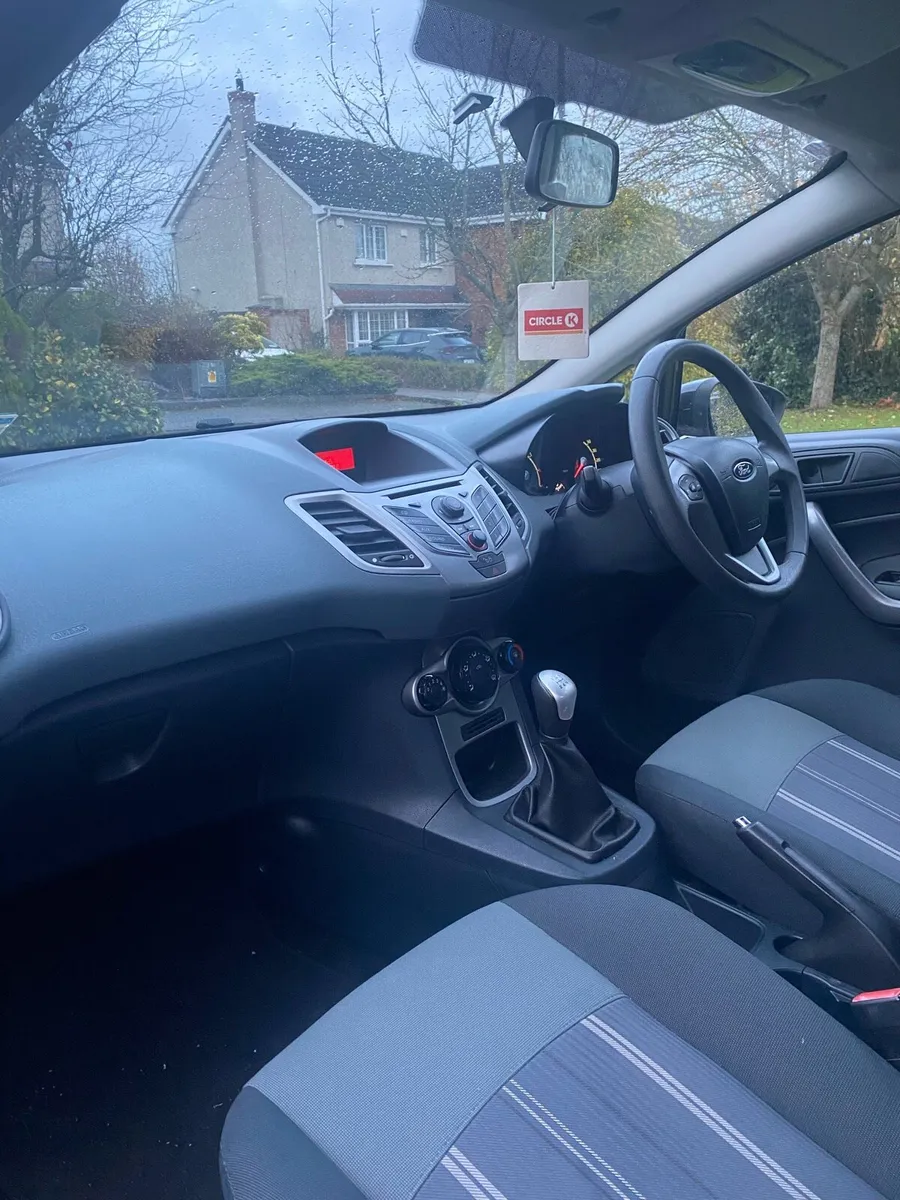 Ford Fiesta - Image 3