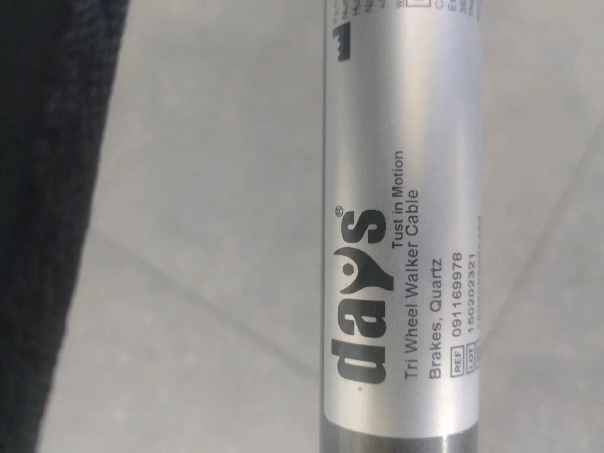 Days tri walker like new - Image 2