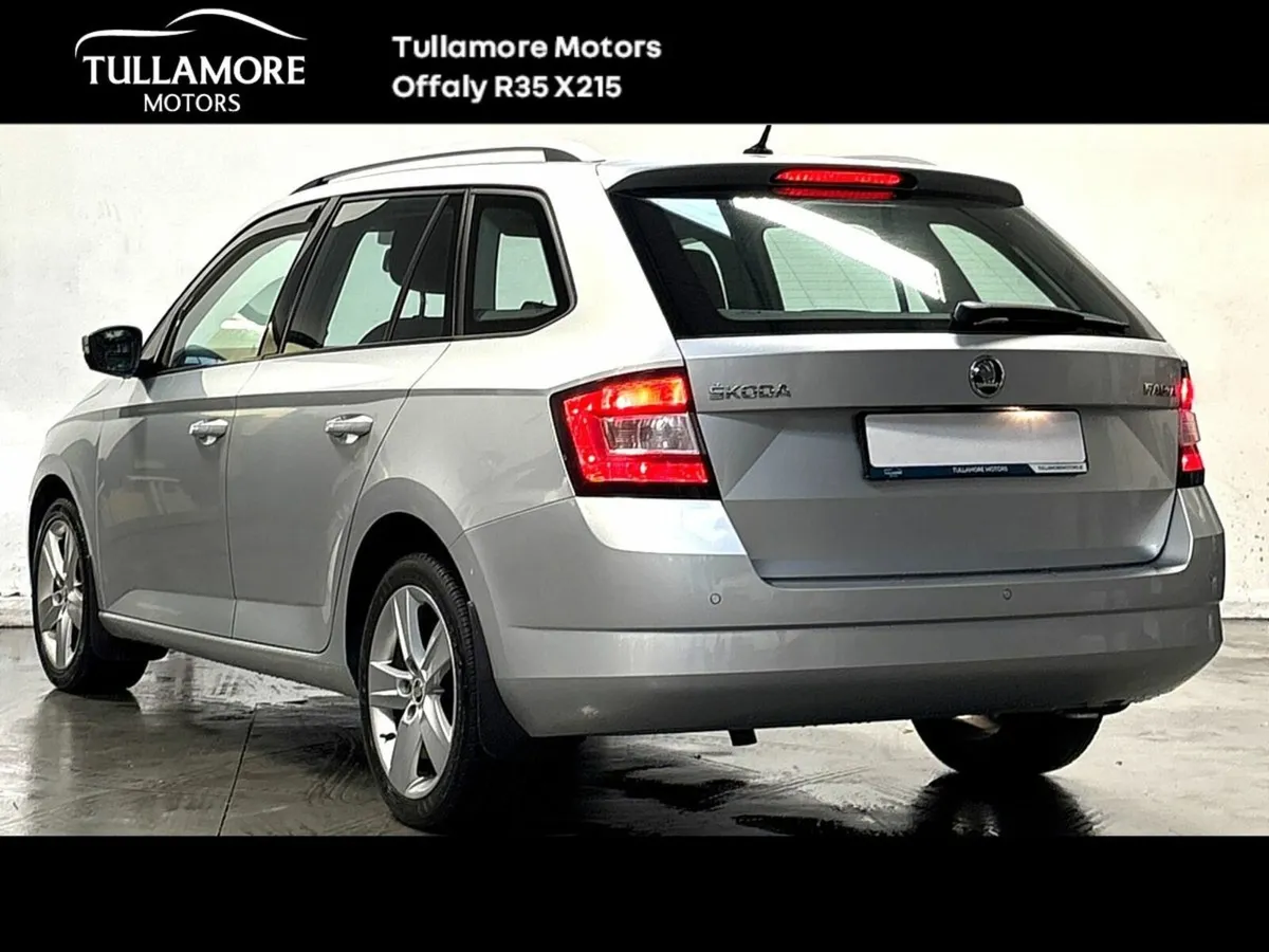 Skoda Fabia 1.2 TSI 90 BHP STYLE - Image 3