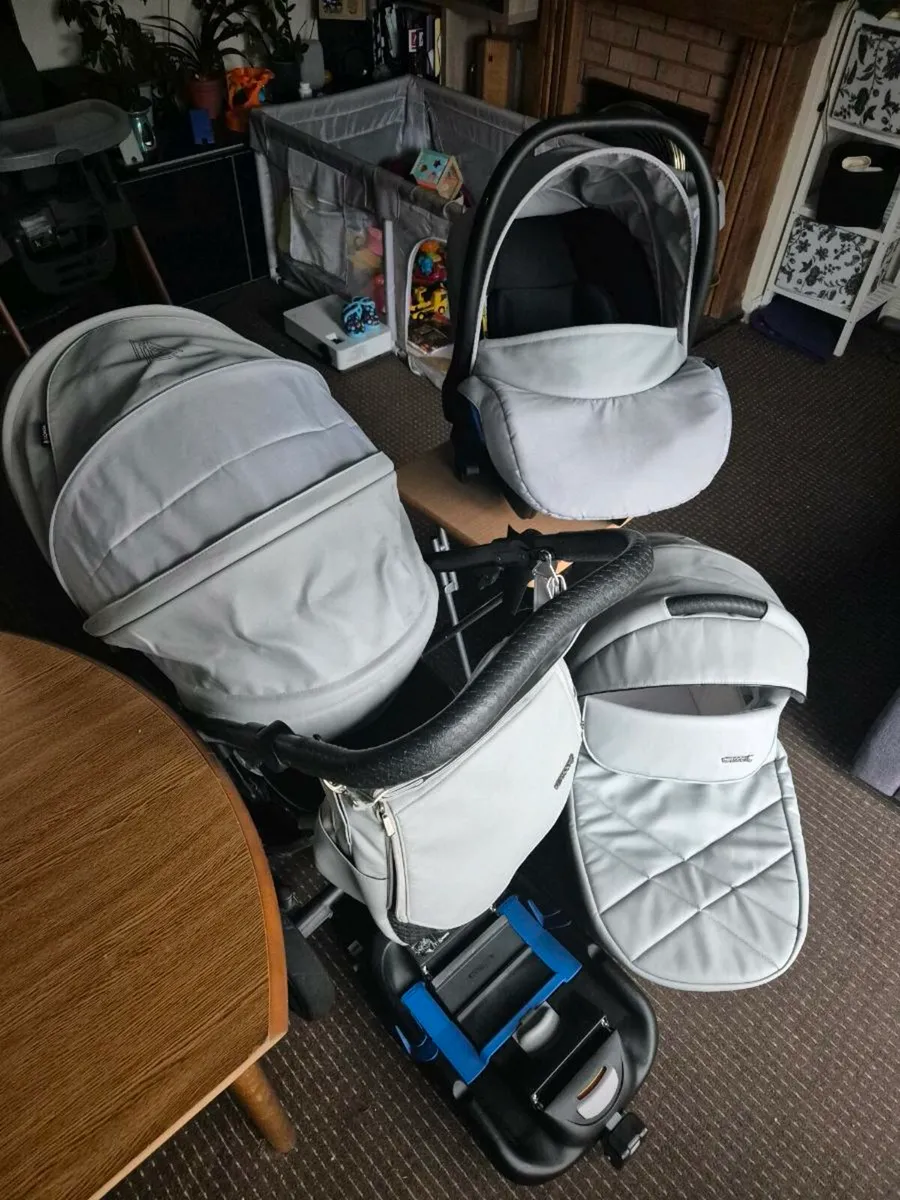 Venicci Asti Travel System - Image 4