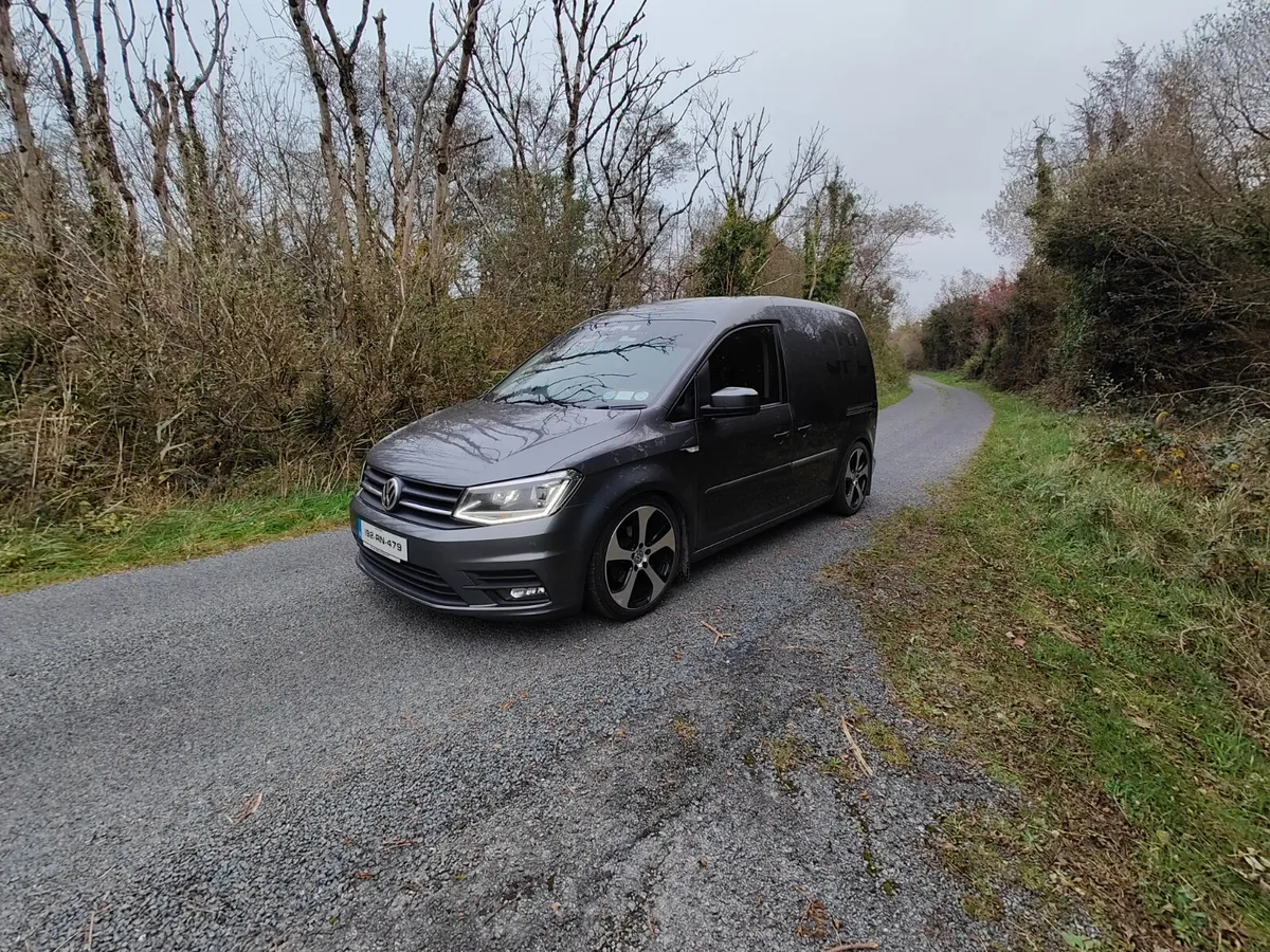 Volkswagen Caddy DSG 2.0 TDI 2019 - Image 3