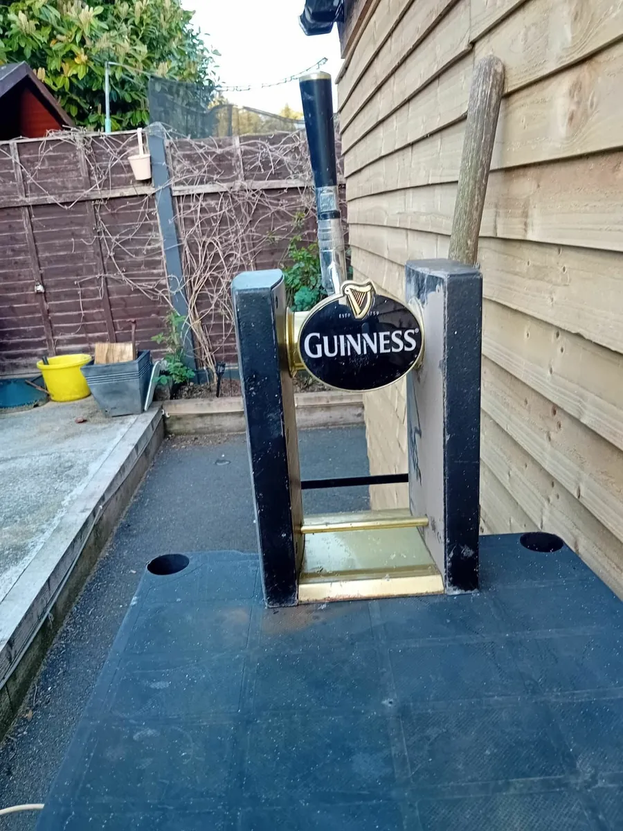Beer cooling system and taps - Image 1