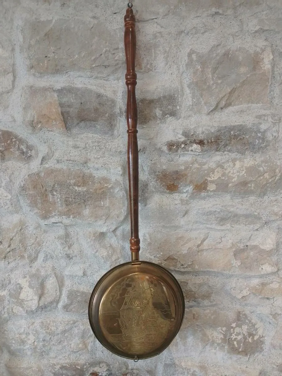 Antique bed warmer - Image 1