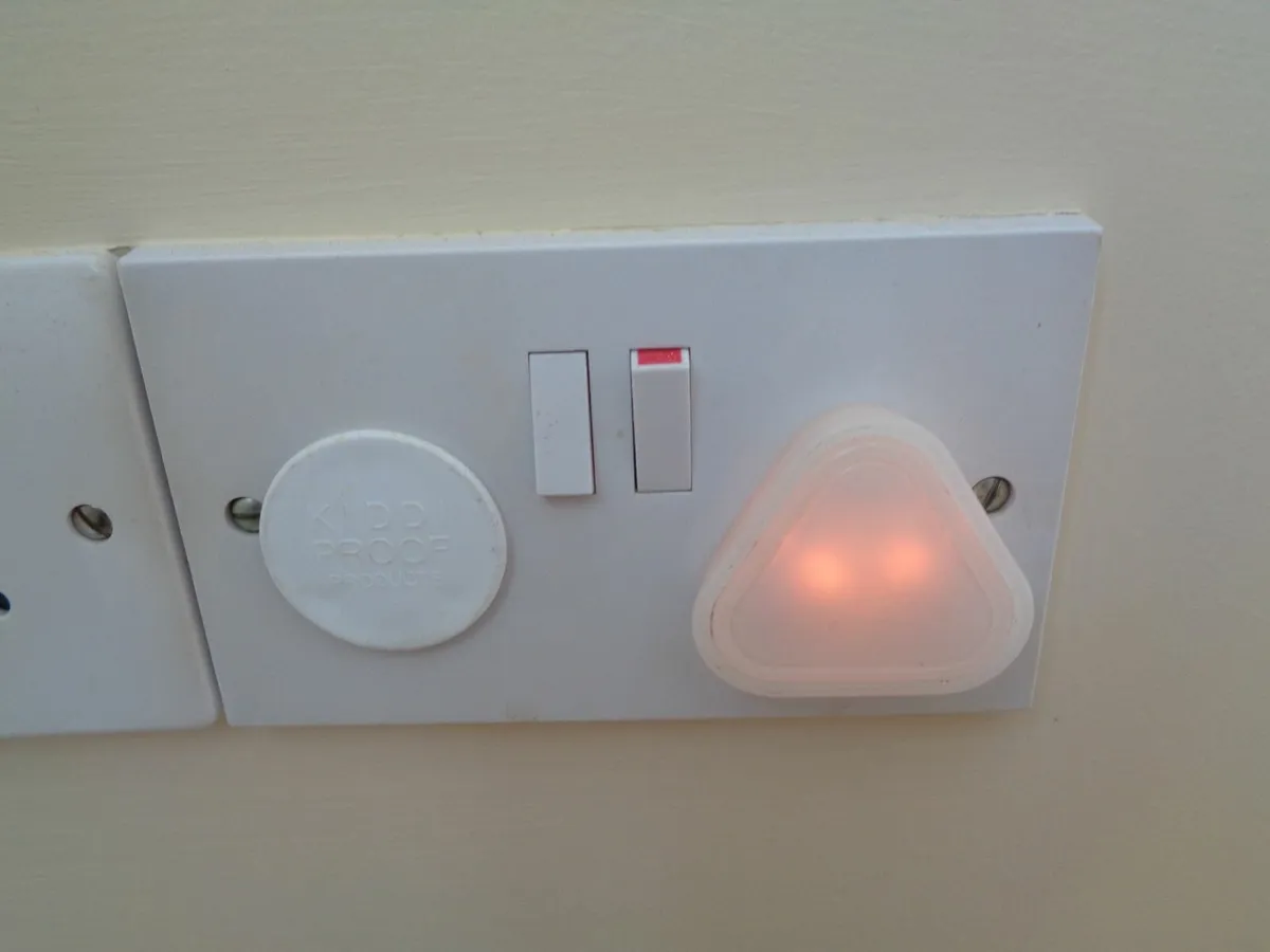 Baby Socket Safety Cover & Baby Light Socket - Image 1