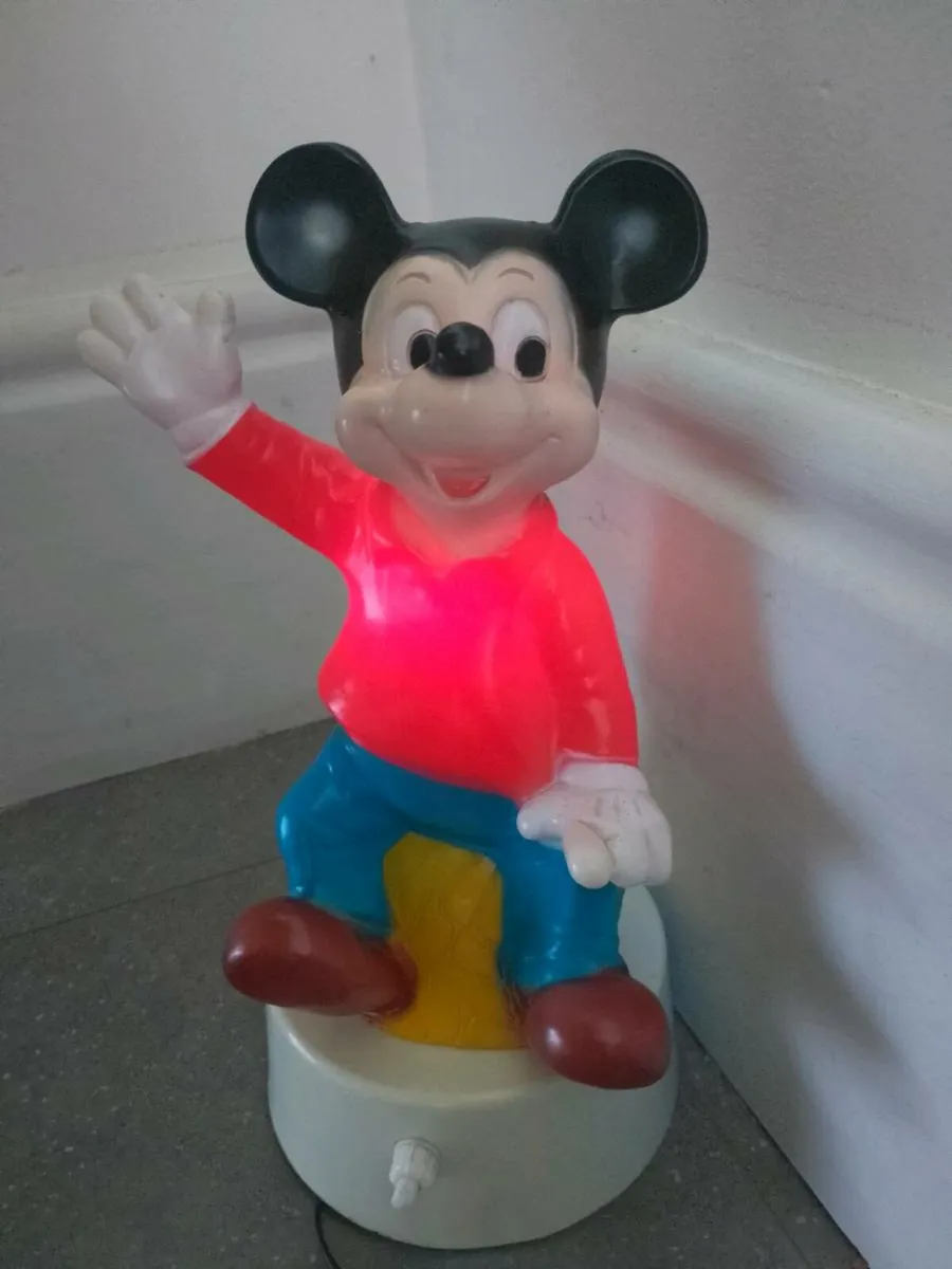 1970s vintage Mickey mouse night light. - Image 2