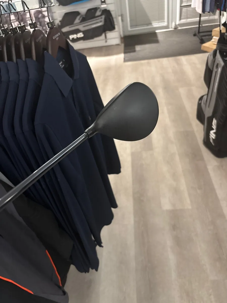 Cobra DarkSpeed LS (3 Wood X Flex) - Image 4