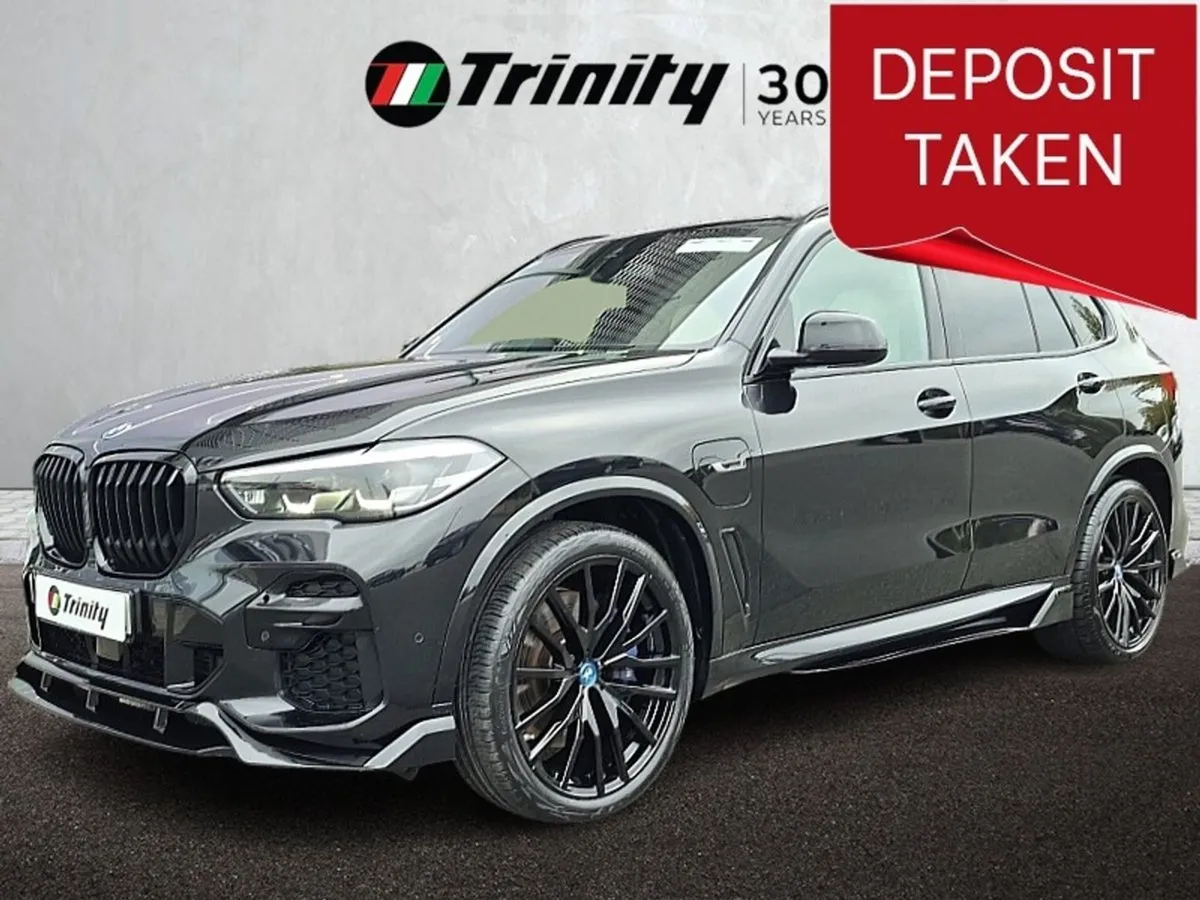 BMW X5 Xdrive 45E M-sport Huge Spec Stunning SUV - Image 1