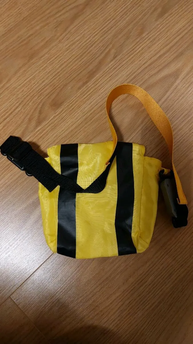 Pokémon belt and bag - Image 4