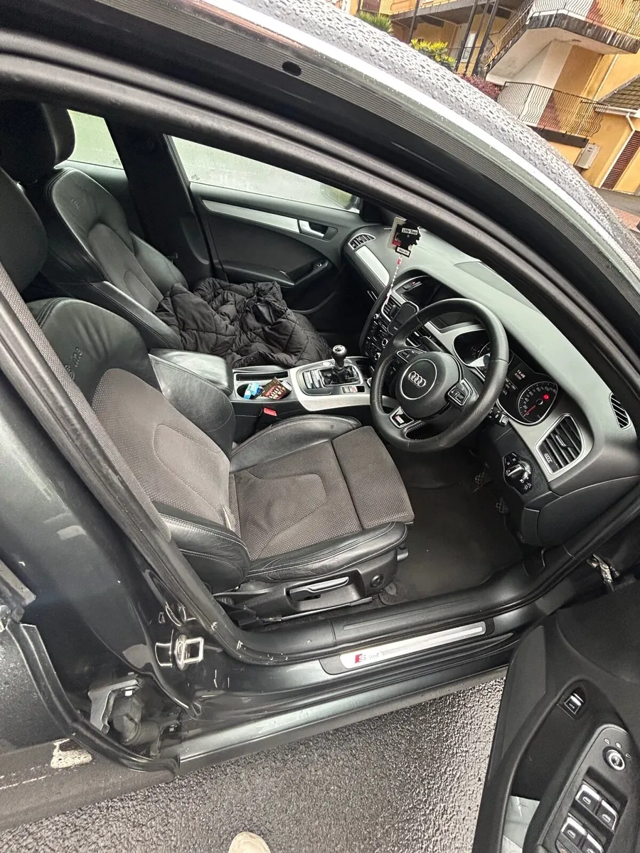 Audi A4 2013 - Image 4
