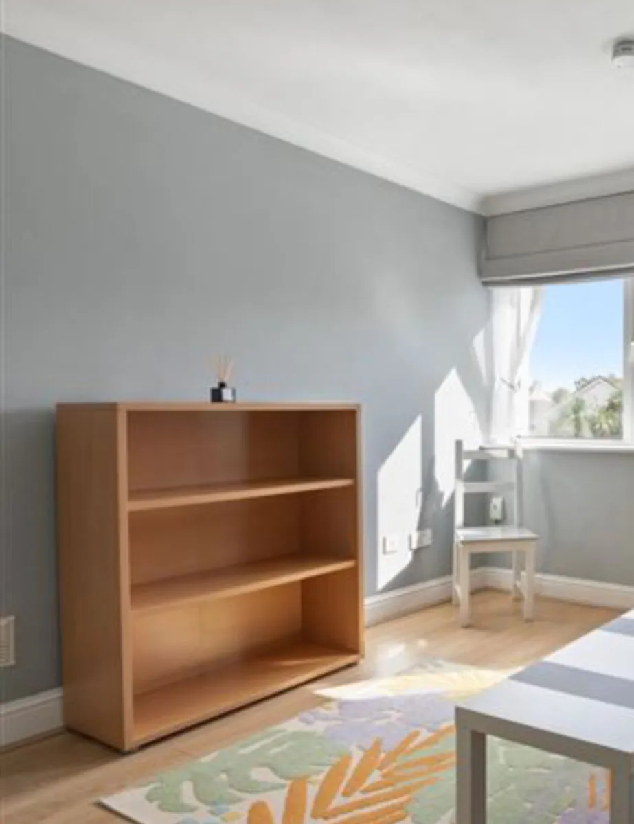 Large 3 shelf book or Tv unit - Image 1