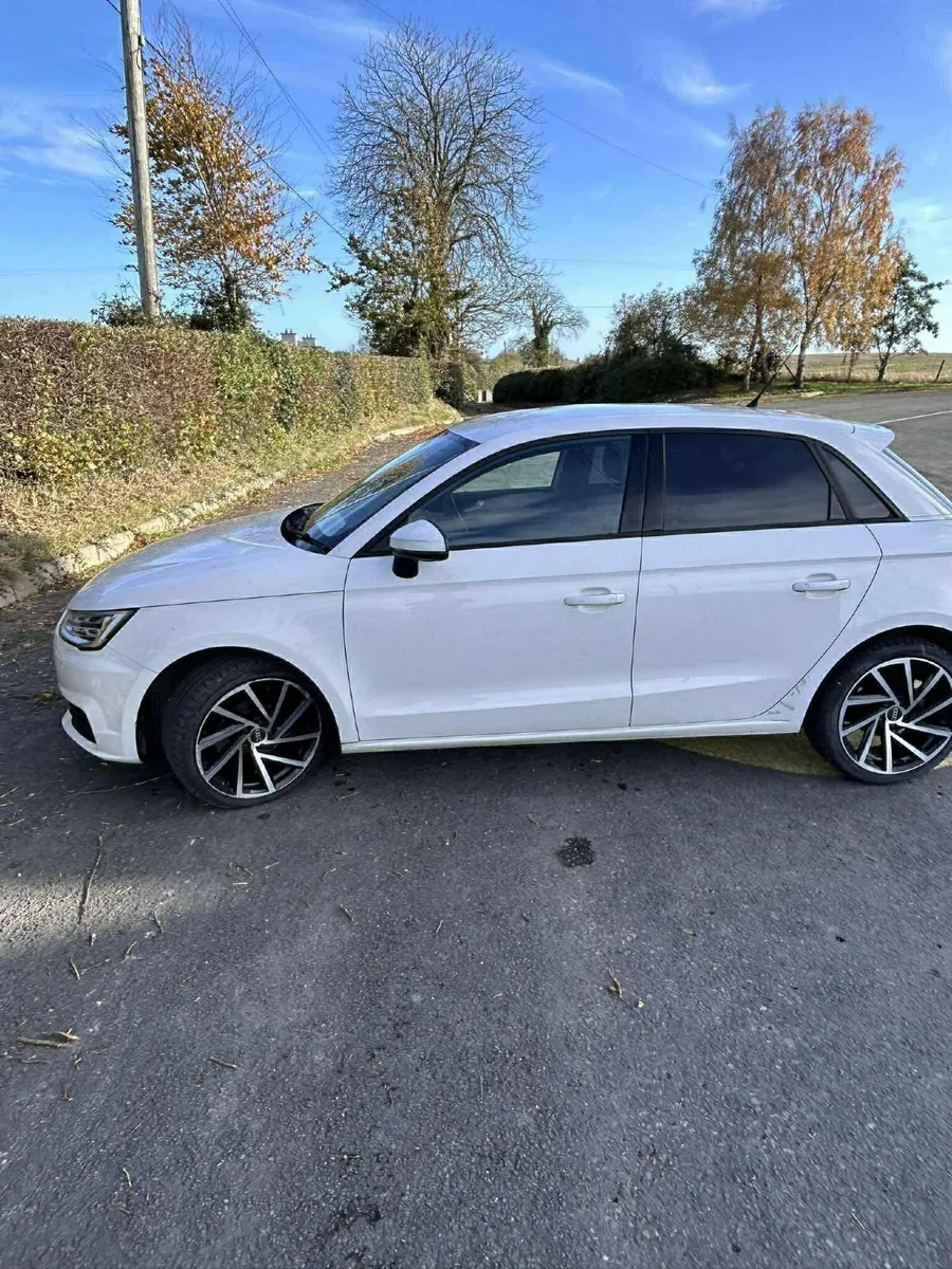Audi A1 2017 - Image 4