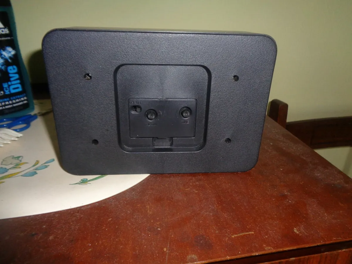 Black Alarm Clock for Sale - Image 4