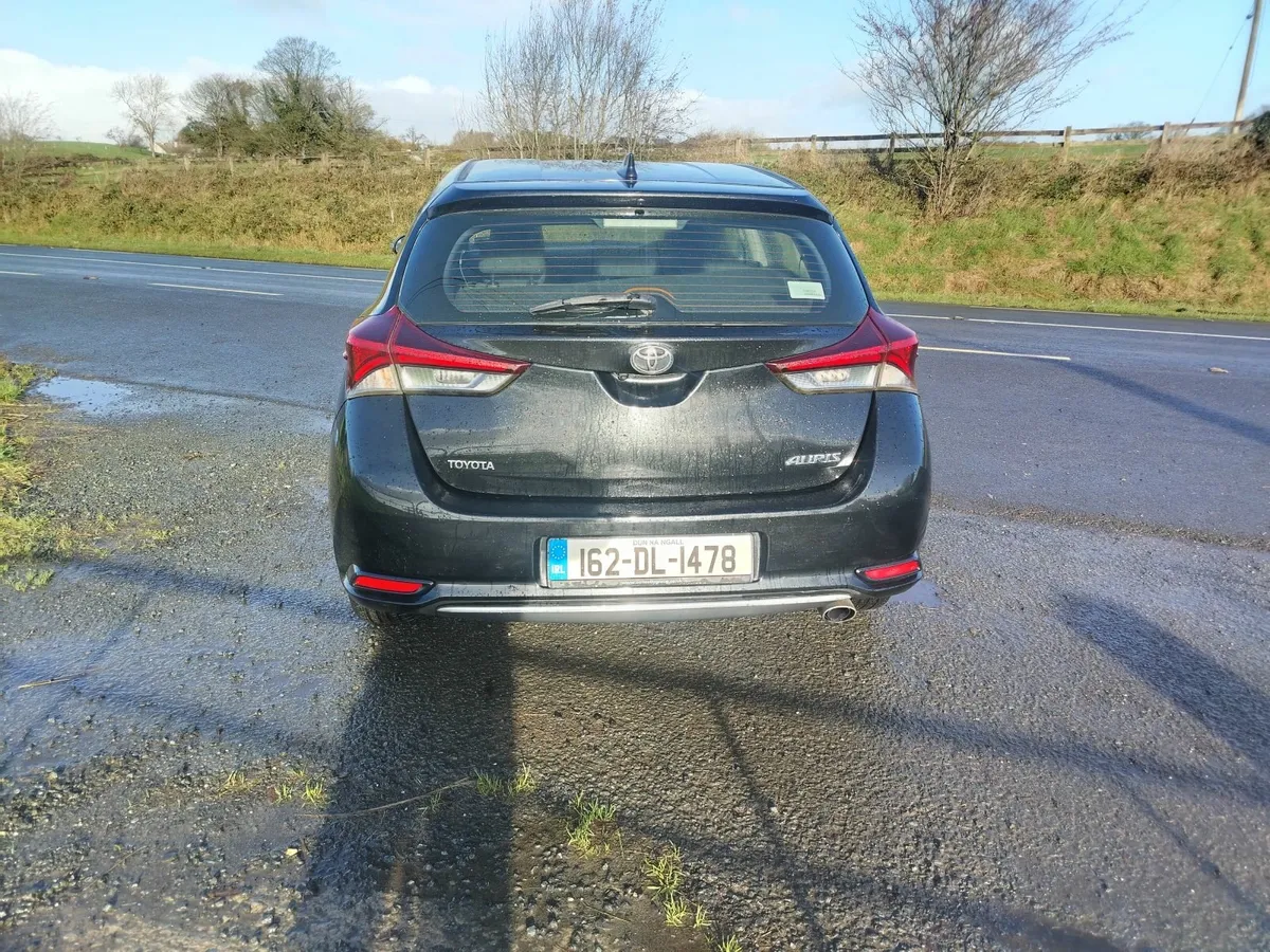 Toyota Auris 2016 - Image 4