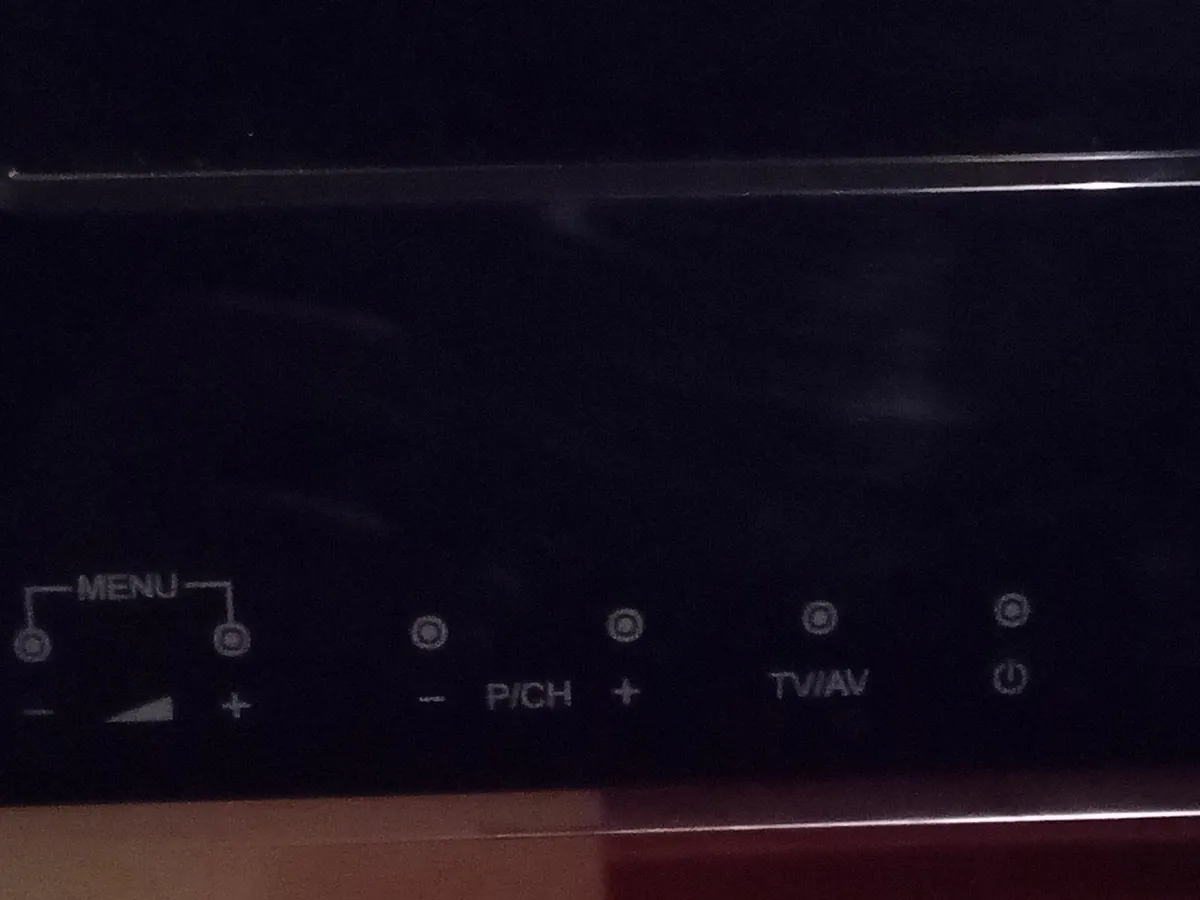 lcd 32 Inc Sharp tv - Image 4