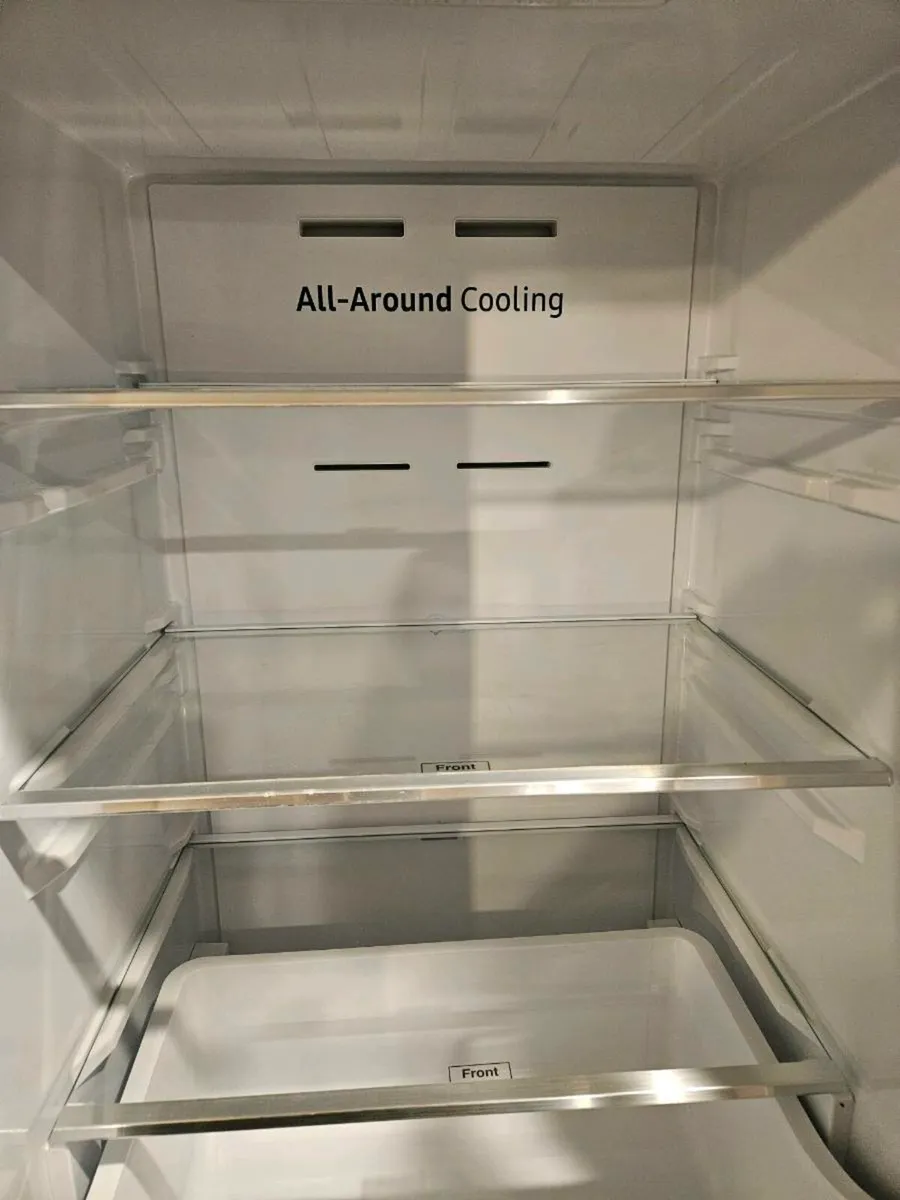 Samsung BRB260130WW Built-In Fridge Freezer - Image 4