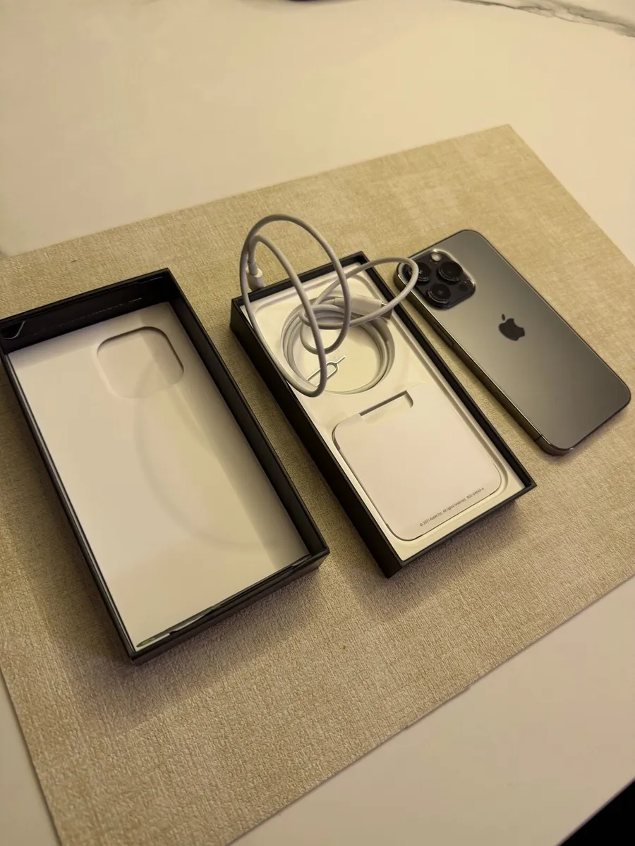 Iphone 13 pro - Image 2