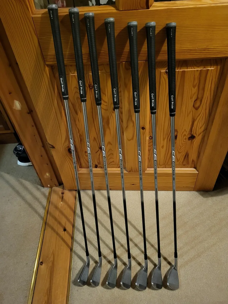 Taylormade P790 irons for sale - Image 1