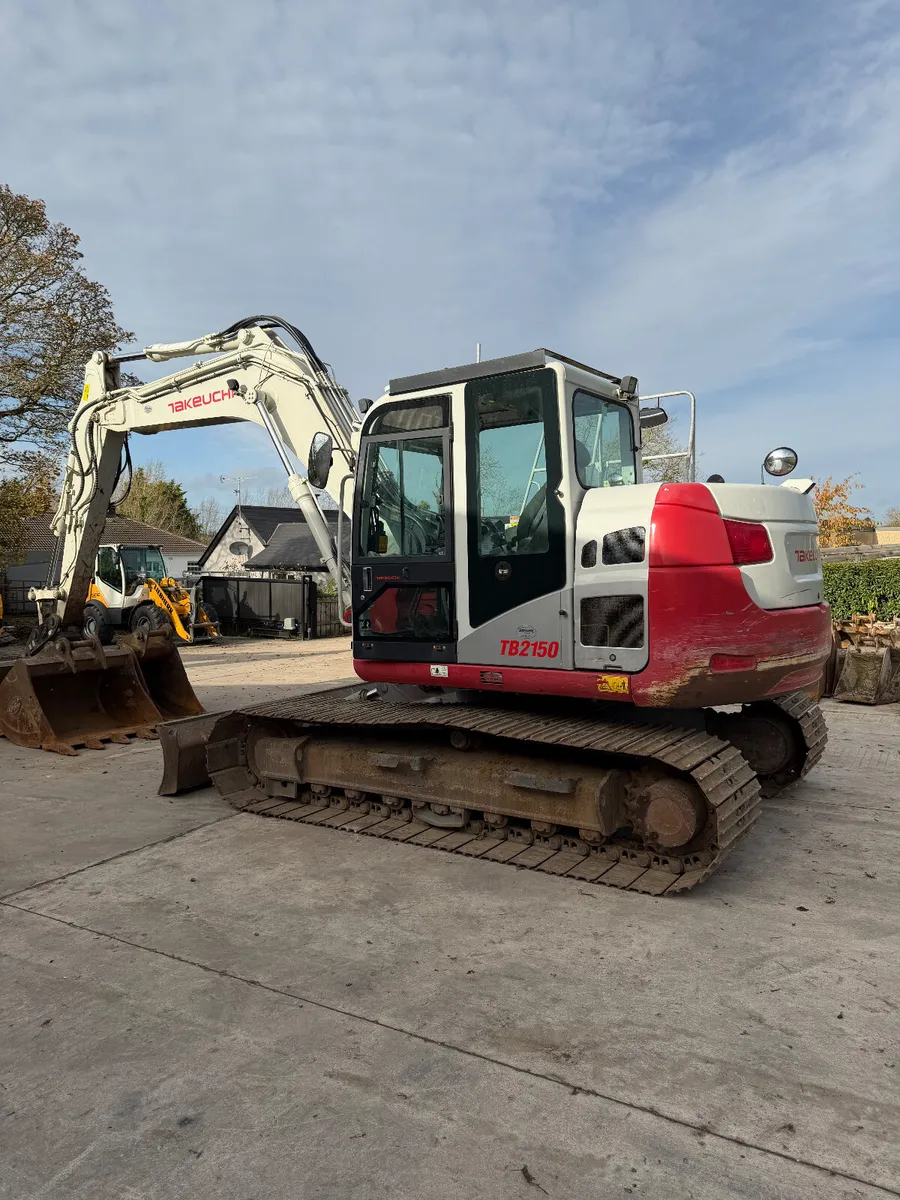 2016 TAKEUCHI TB2150 **ONLY 2550 HOURS** - Image 4